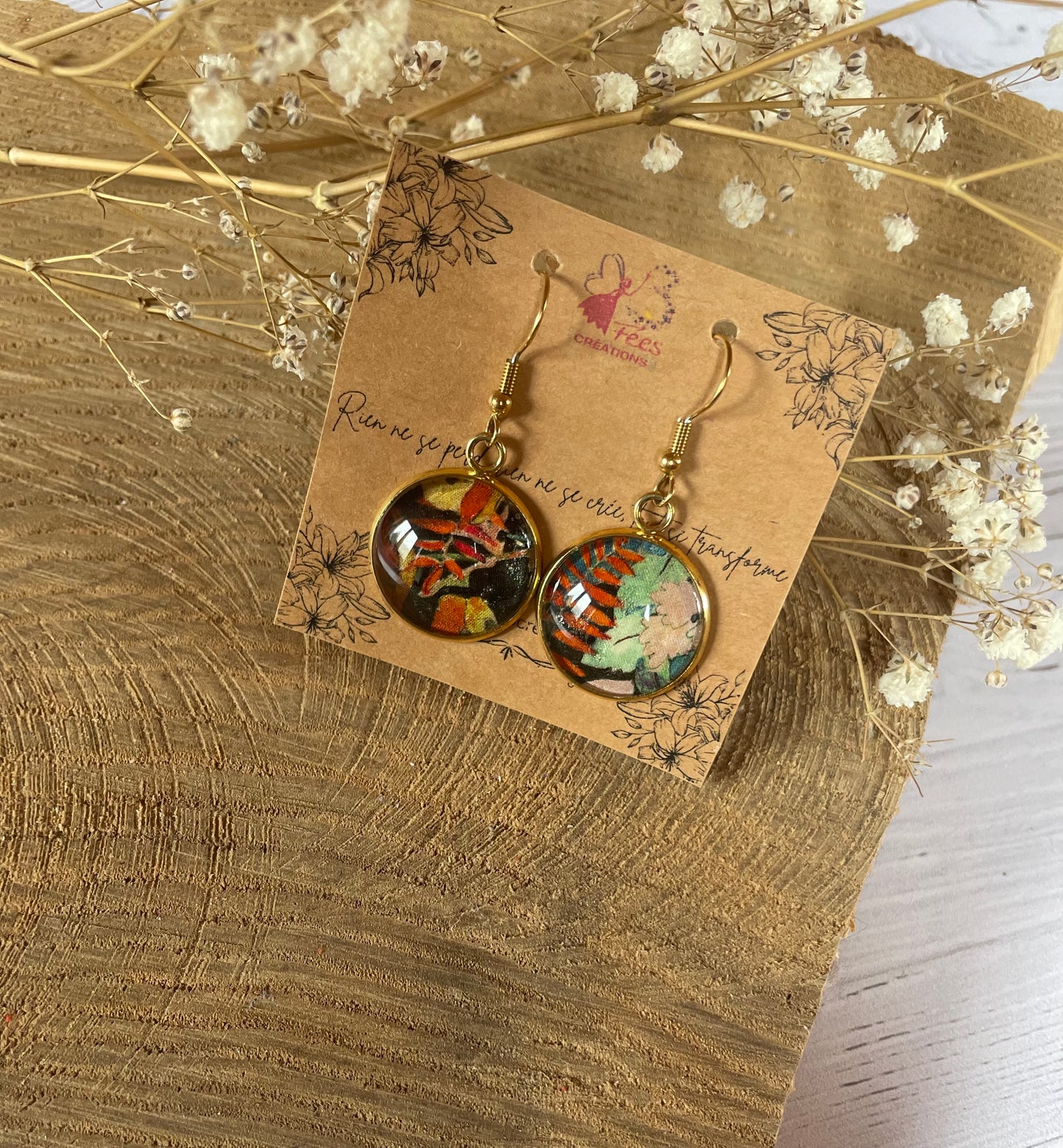 Boucles d'oreilles chute de tissus