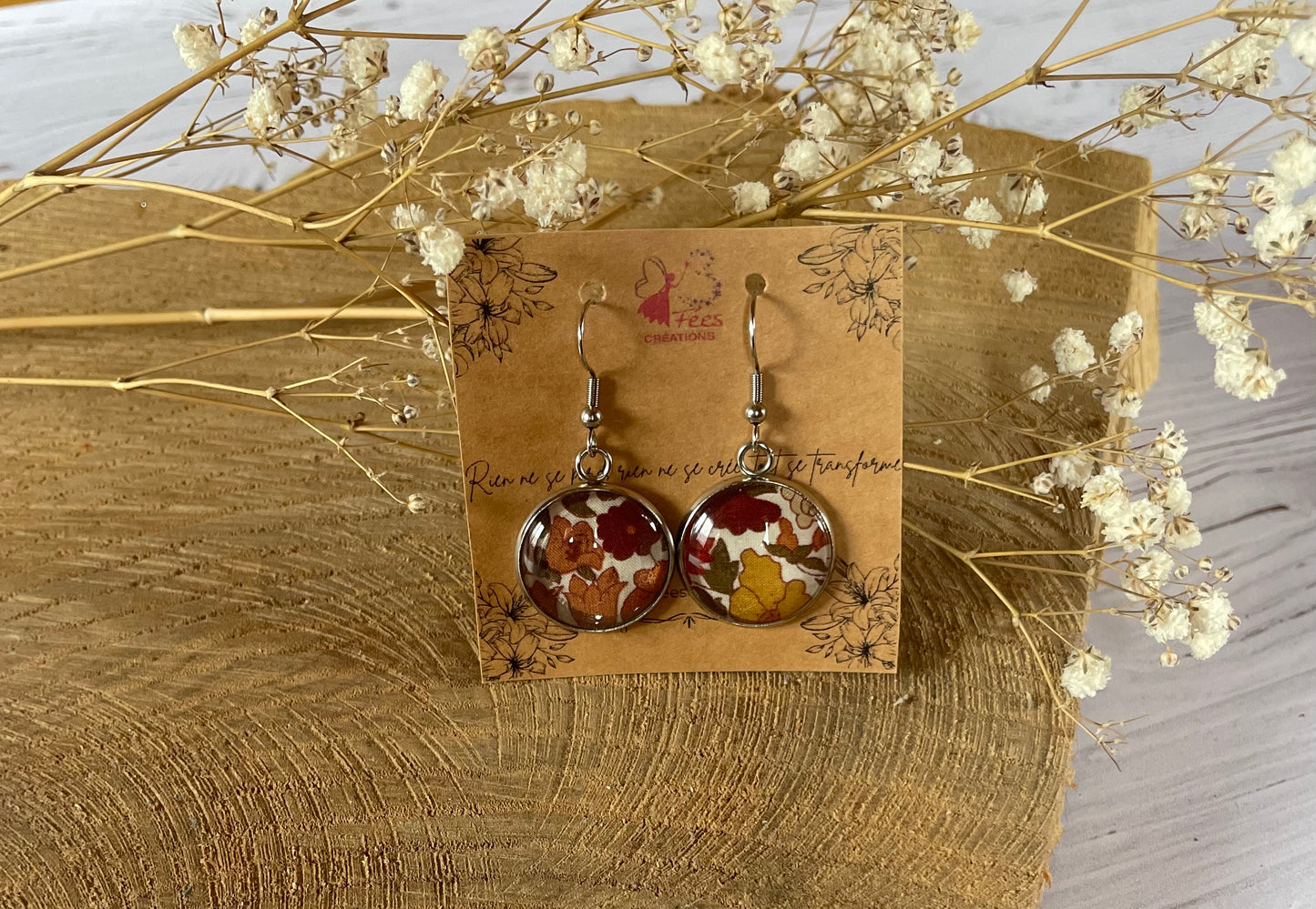 Boucles d'oreilles chute de tissus
